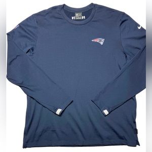 NWOT Nike Dri Fit On Field New England Patriots Long Sleeve Light Sweatshirt XL